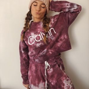 Calvin Klein Sweatshirt & Joggers Set